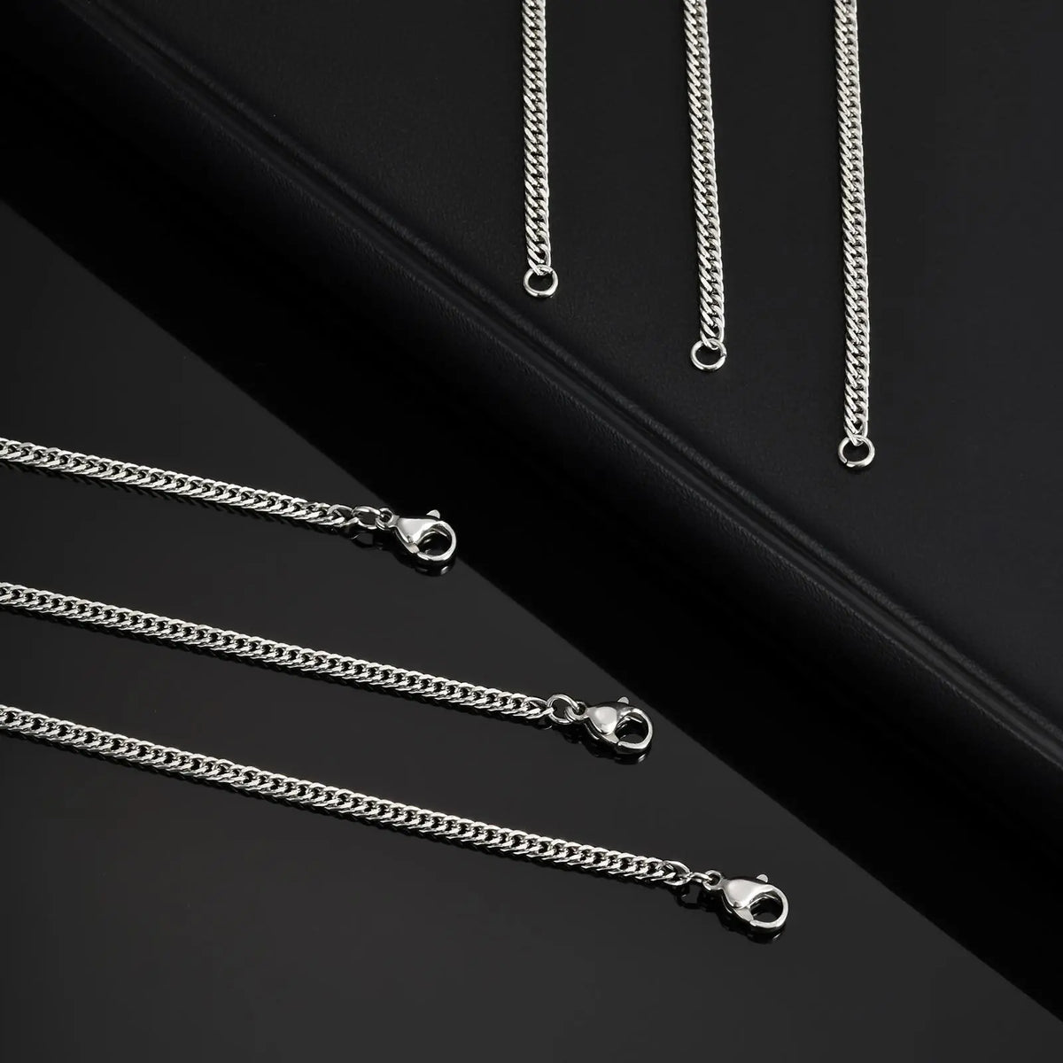 PENDRA Link Thin Chain Necklace