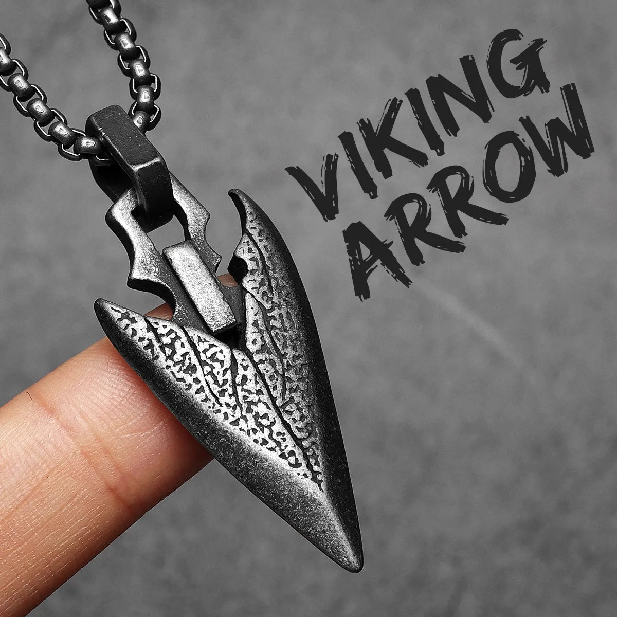 PENDRA Arrow Texture Steel Necklace