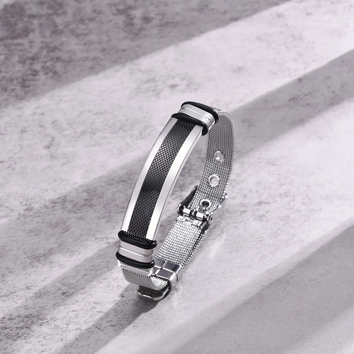 PENDRA Mesh Bar Bracelet
