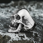 PENDRA Vampireskull High Polish Gothic Ring