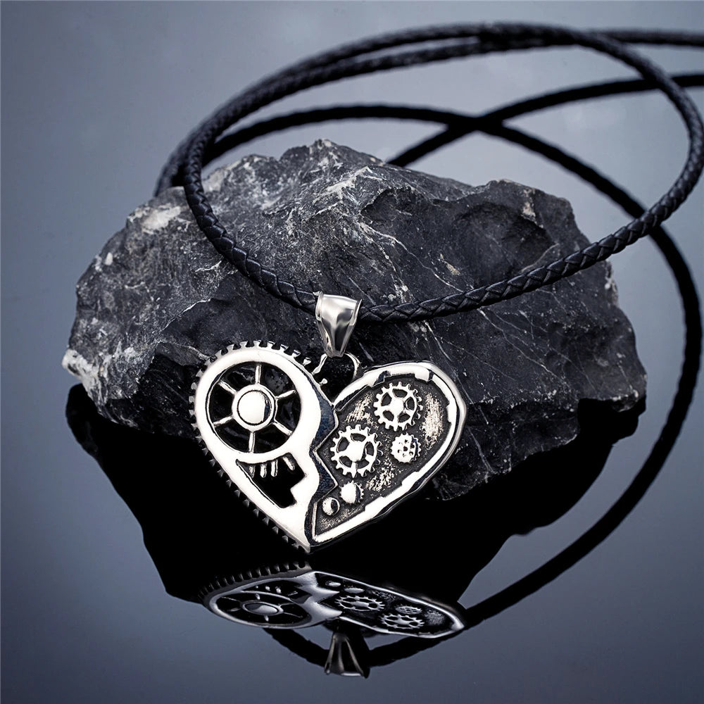 PENDRA Heart Vintage Necklace
