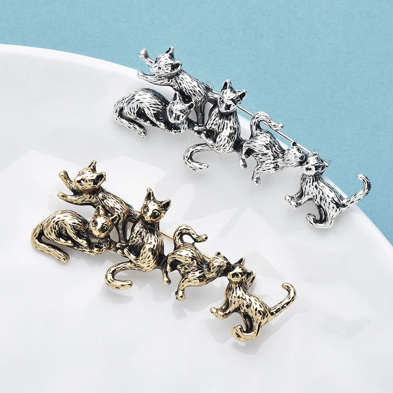 PENDRA Five Cats Friends Animal Brooch
