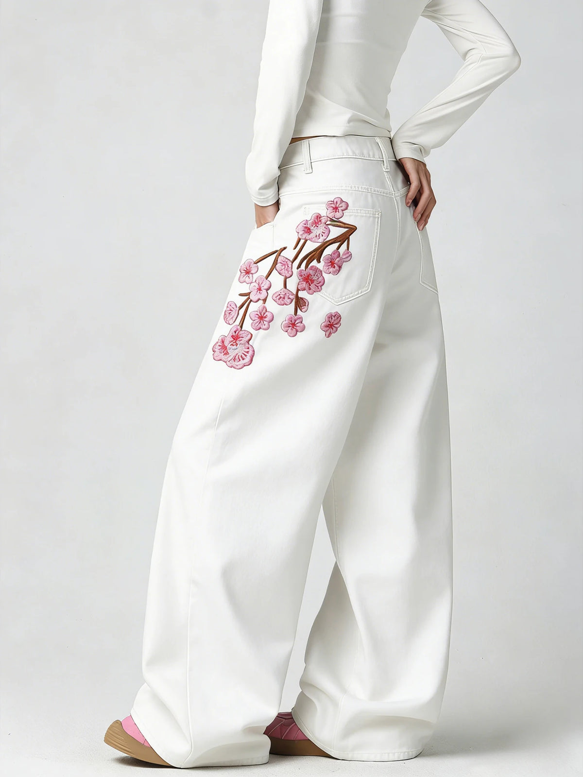 Women's White Embroidered High-Waist Loose Wide-Leg Jeans Y2K Street Trend Comfortable Everyday Versatile All-Season Pants