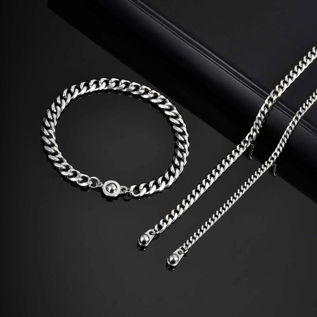 PENDRA Cuban Circular Bracelet