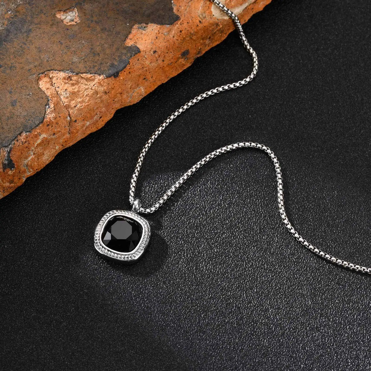 PENDRA Square Stone Black Pendant Necklace