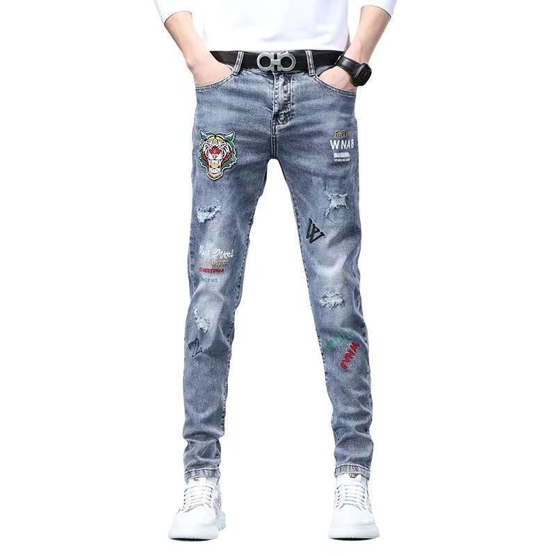 Hot Sale Men's Luxury Jeans Streetwear Denim Pants Punk Distressed Hole Tiger Embroidery Patches Stretch Skinny Ripped Trouser