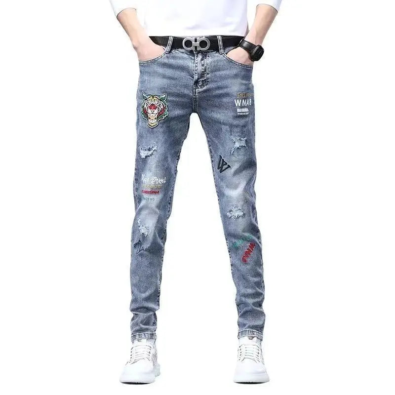 Hot Sale Men's Luxury Jeans Streetwear Denim Pants Punk Distressed Hole Tiger Embroidery Patches Stretch Skinny Ripped Trouser