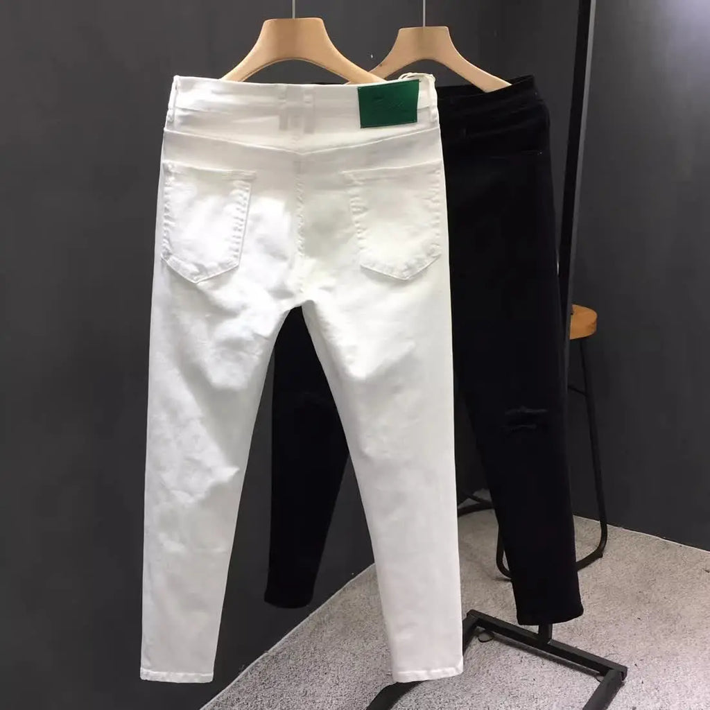 PENDRA Man White Ripped Jeans