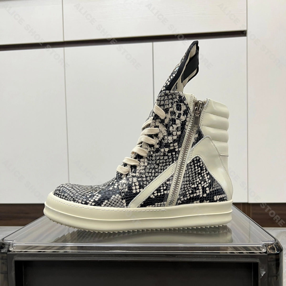 PENDRA Python Leather Black Leather High-Top Python-Pattern Platform Ankle Boots