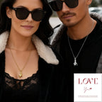 2pcs/set Hand in Hand Couple Necklace for Men Women,Magnetic Couples Metal Pendant Necklaace with Gift Cards,Valentine's Day