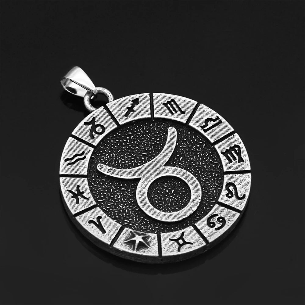 PENDRA Hip Norse Necklace