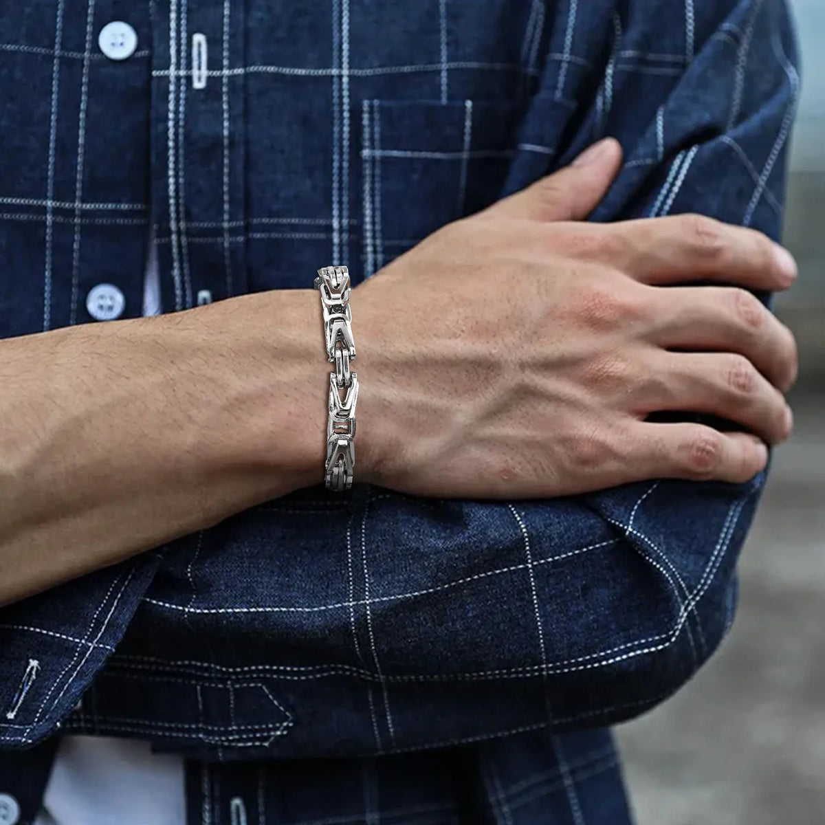 PENDRA Byzantine Link Chunky Bracelet