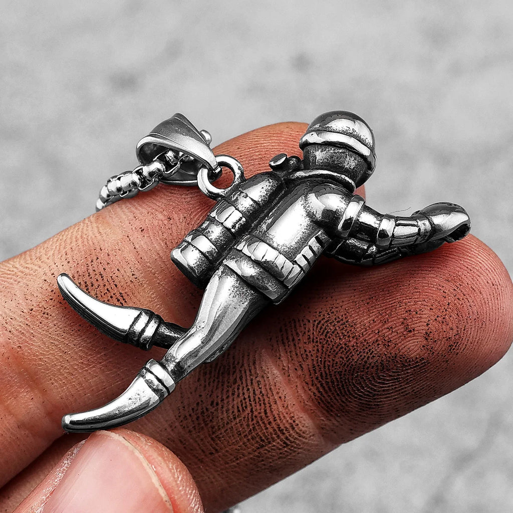 PENDRA Deep Sea Diver Steel Necklace