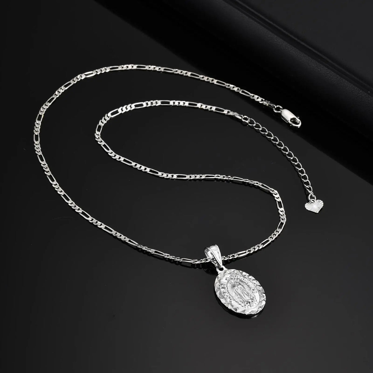 PENDRA Mary Figaro Pendant Necklace