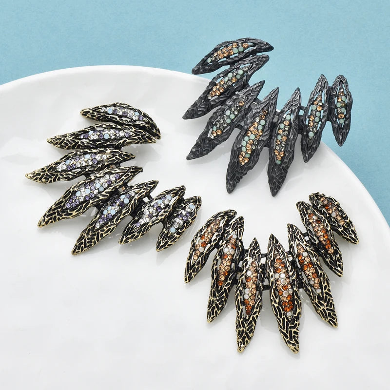 PENDRA Wingara 3-Color Vintage Rhinestone Wings Brooch