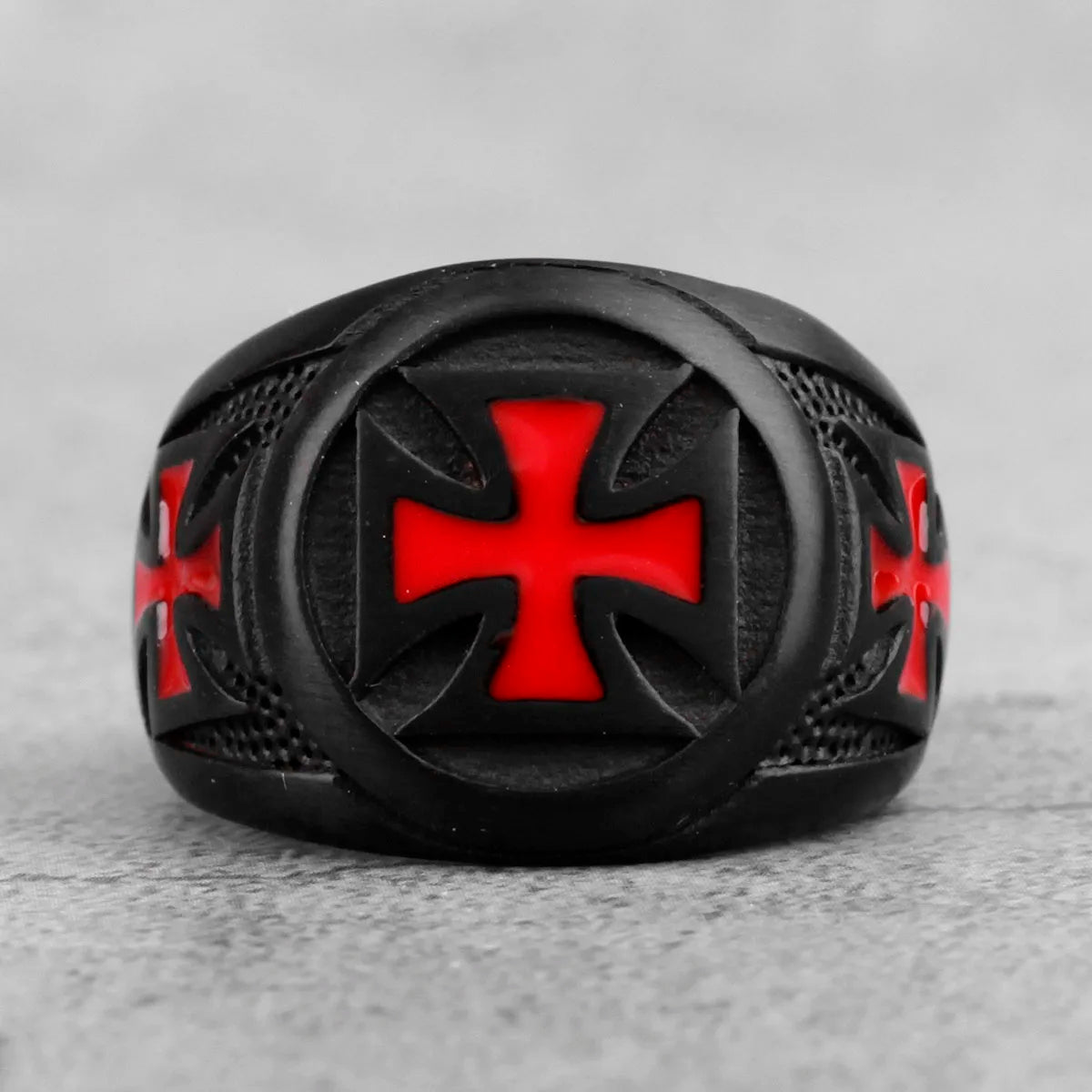 Red Cross Black Stainless Steel Mens Rings Religion Punk Hip Hop for Male Boyfriend Biker Jewelry Creativity Gift Wholesale