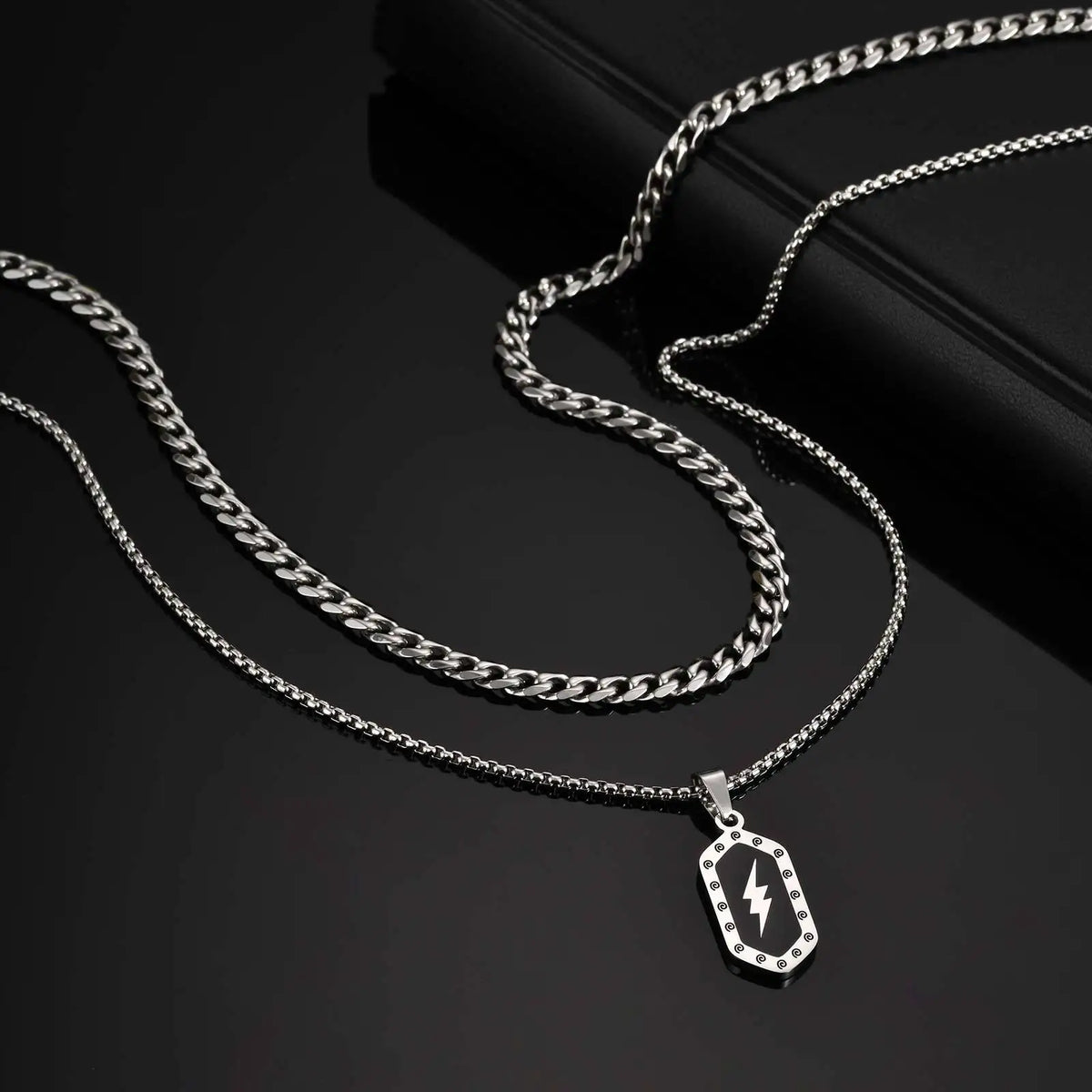 PENDRA Enamel Black Pendant Necklace