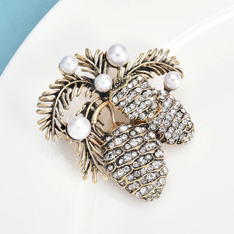PENDRA Pine Vintage Pine-Nut Christmas Brooch