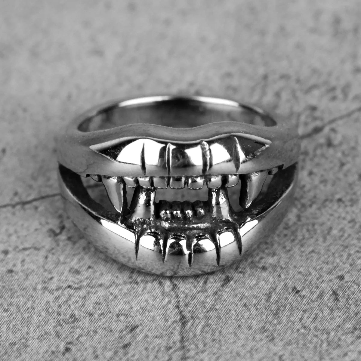 PENDRA Devil Mouth Teeth Steel Ring