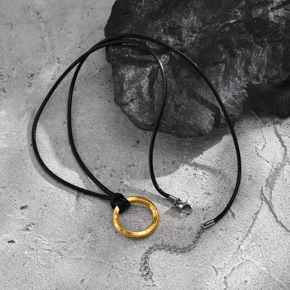 PENDRA Mobius Black Pendant Necklace