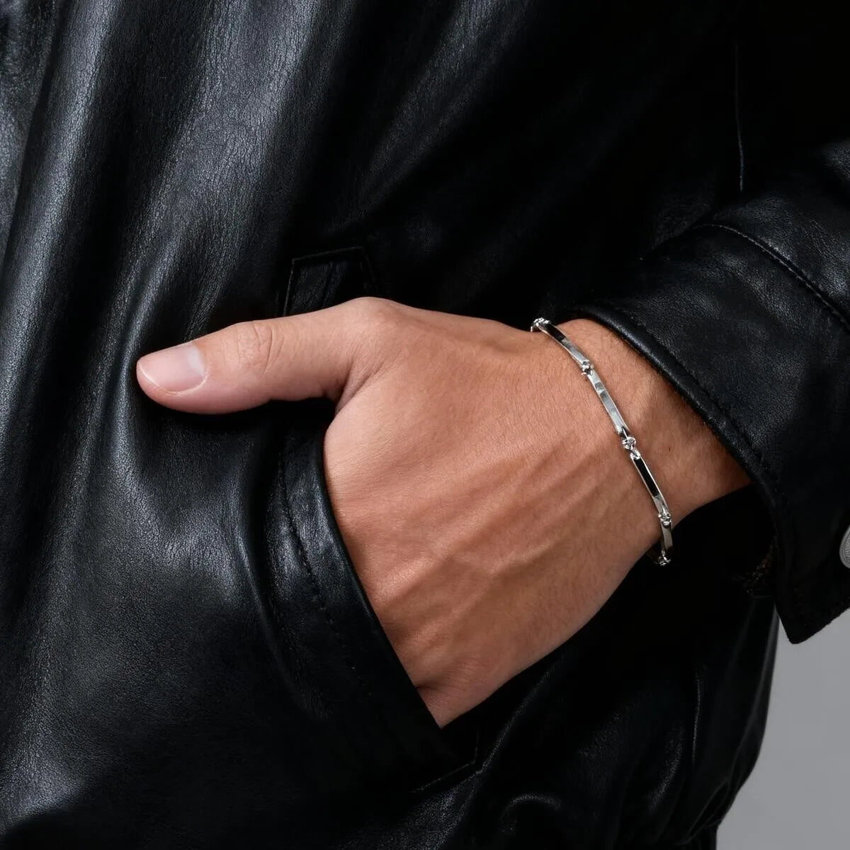 PENDRA Mobius Couple Bracelet