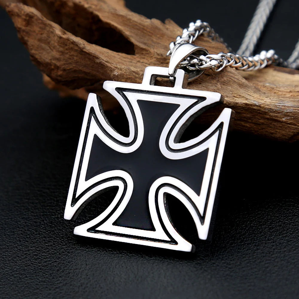 PENDRA Crossforge Classic Cross Pendant Necklace