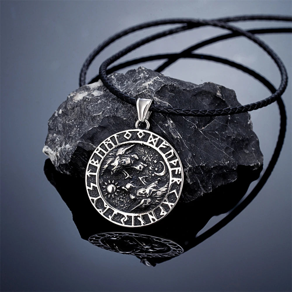 PENDRA Celtic Knot Rune Vintage Necklace