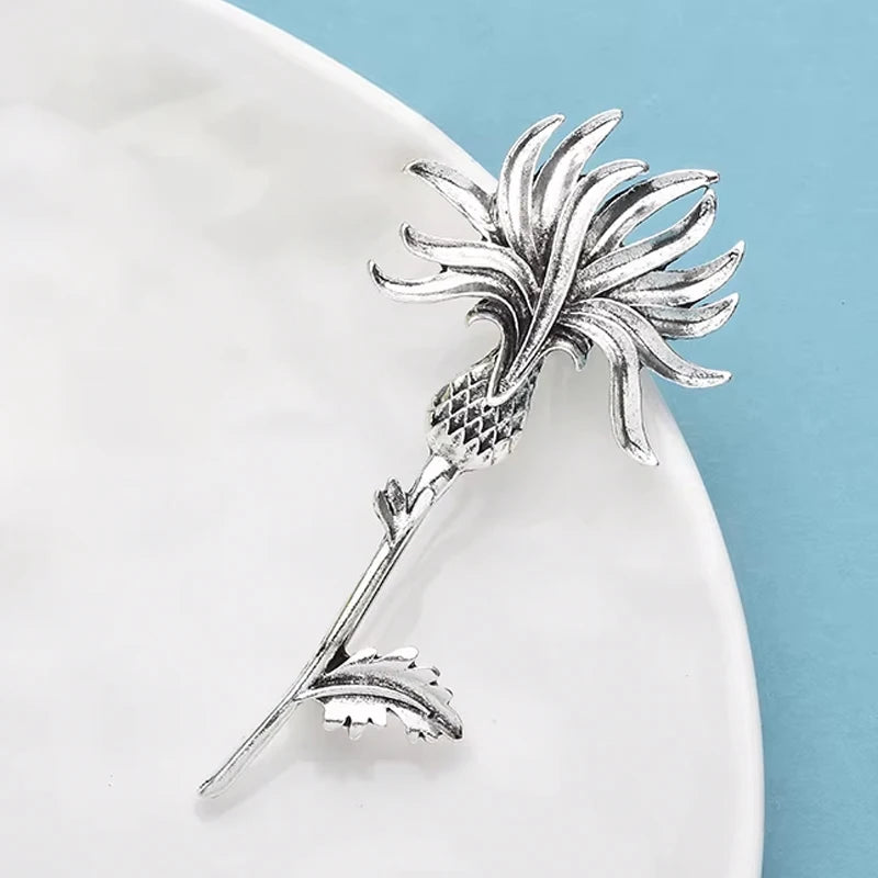 PENDRA Briar Vintage Thistle 2-Color Metal Flower Brooch
