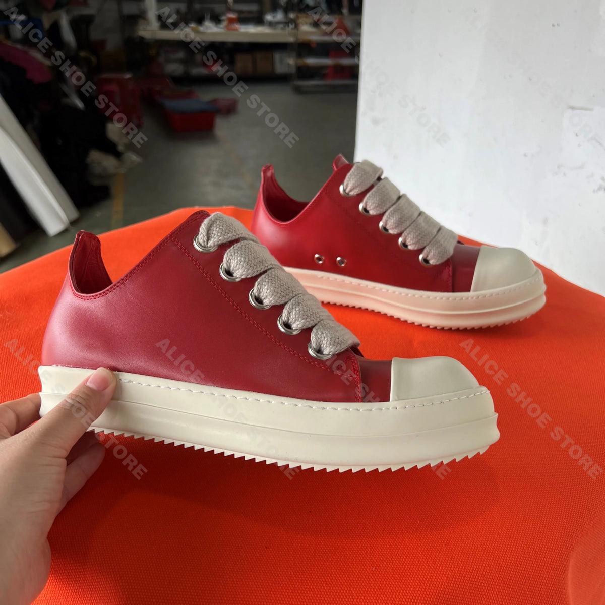 Jumbo Lace Up Men Shoe Low Top Leather Women Sneakers Retro Red Luxury Footwear Street Sport Platform Quality Punk Trainer