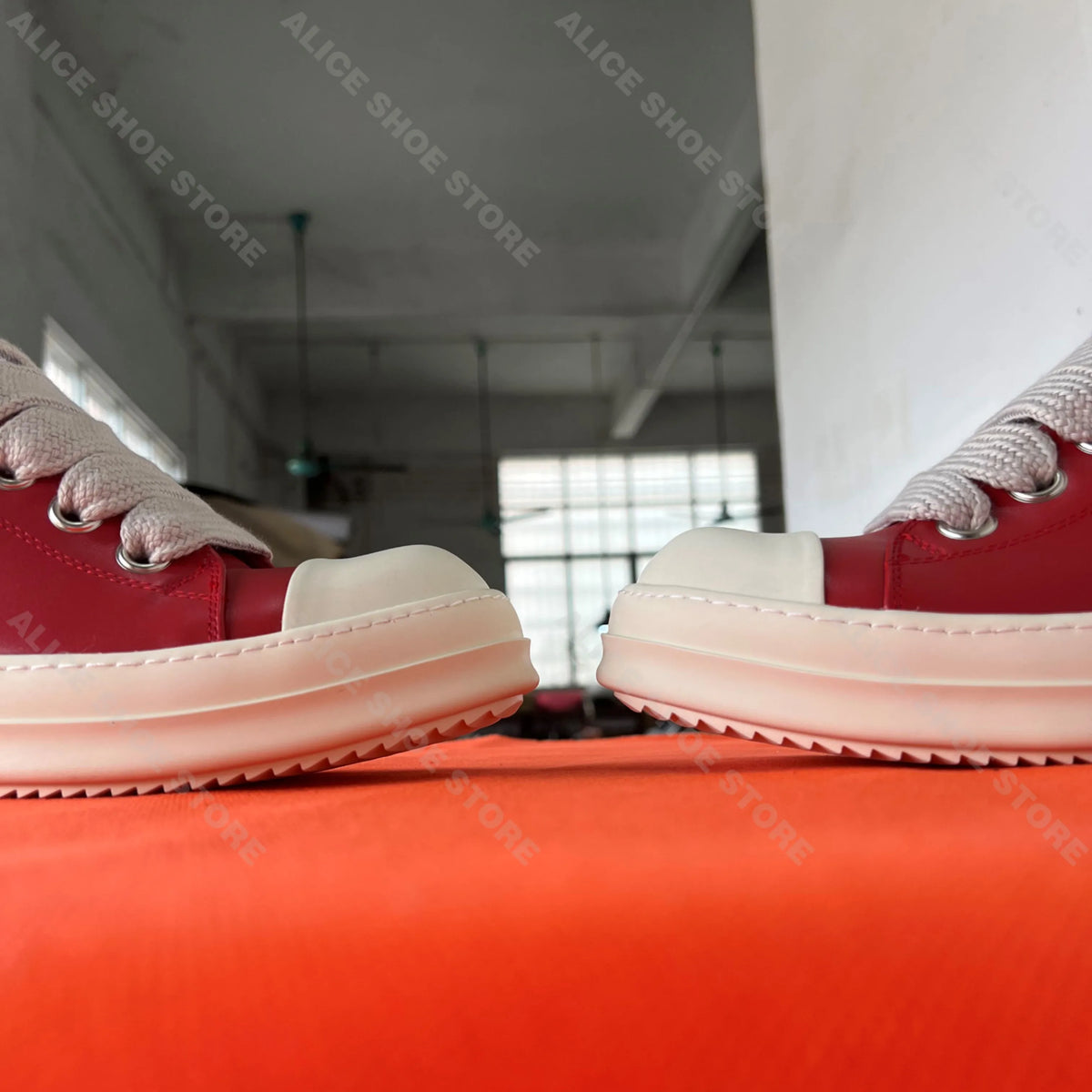 PENDRA Retro Red Red Leather Low-Top Jumbo-Lace Platform Sneakers