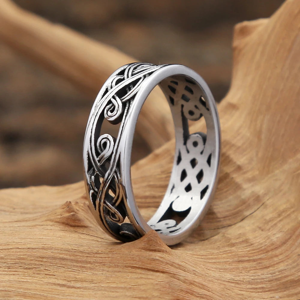 PENDRA Celticknot Stainless Steel Celtic Knot Ring