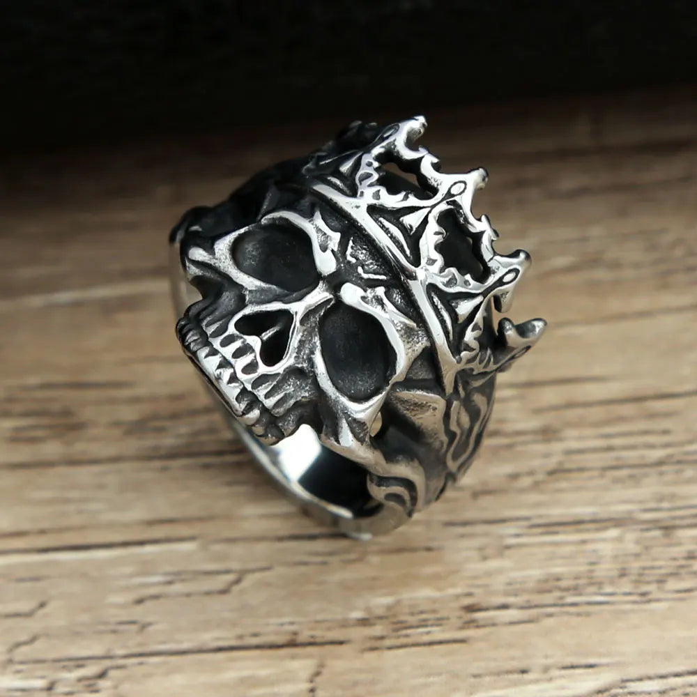 PENDRA Calvarium Gothic Crown Skull Ring