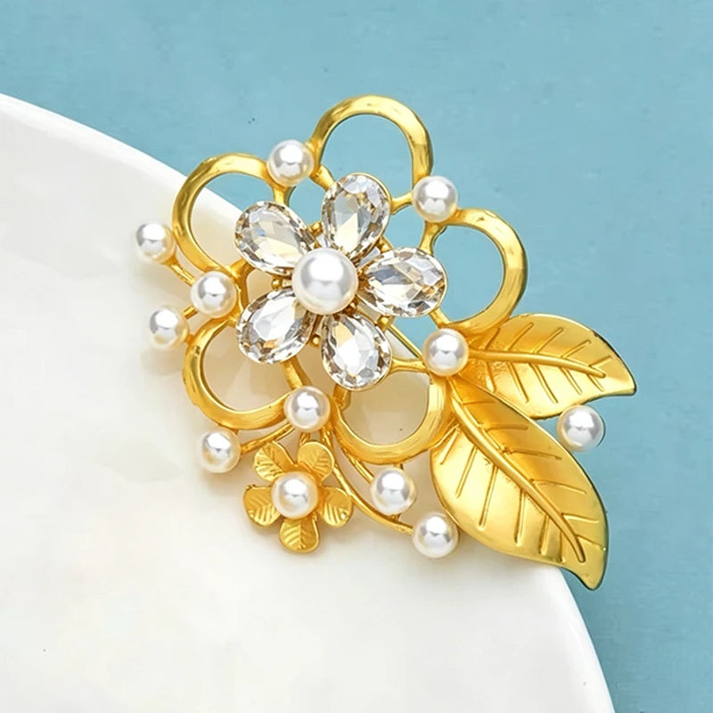 PENDRA Fleuria Classic Rhinestone Flower Brooch