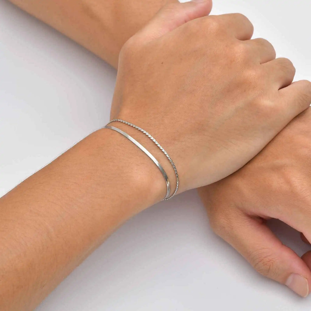 PENDRA Blade Minimalist Bracelet