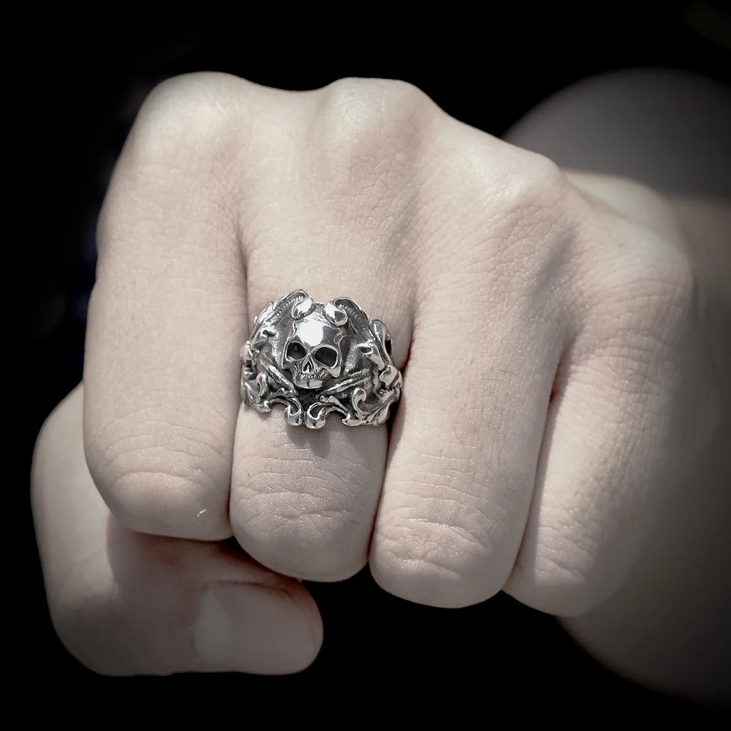 PENDRA Domineering Petal Skull Steel Ring