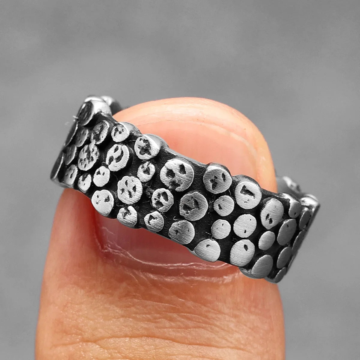 PENDRA Minimalism Spot Rock Steel Ring