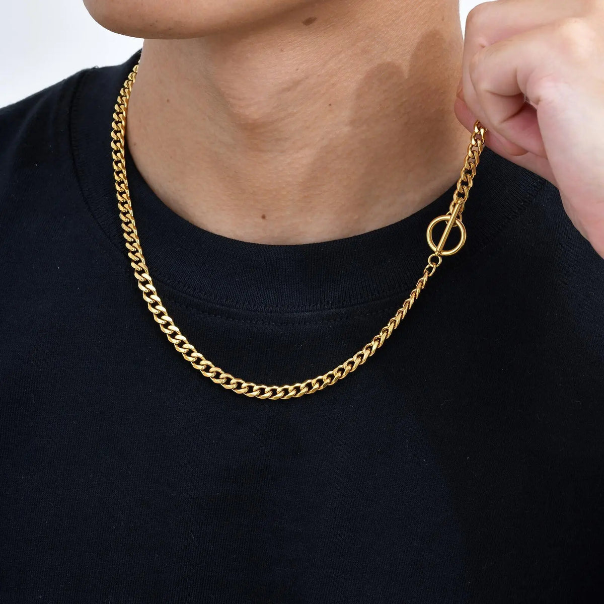 PENDRA Cuban Curb Miami Chain Necklace