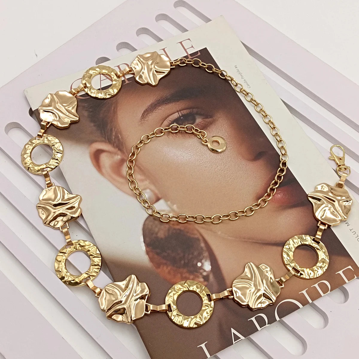 PENDRA Herayne Metal Gold Elegant Waist Chain Belt
