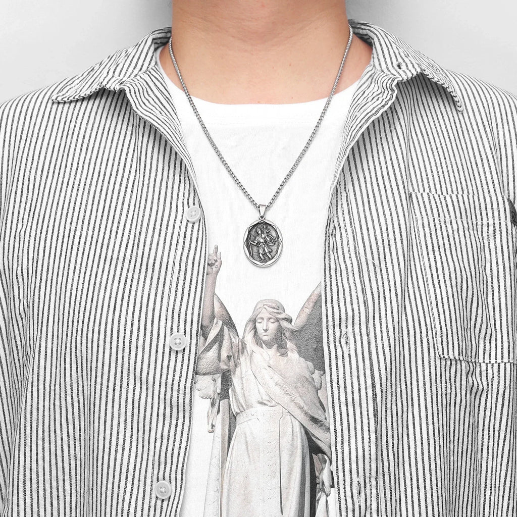 PENDRA Veytari Pendant Necklace