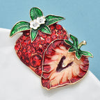 PENDRA Strawberrya Pretty Shining Strawberry Brooch