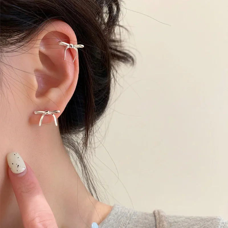 PENDRA Silver Tassel Ear Accessory