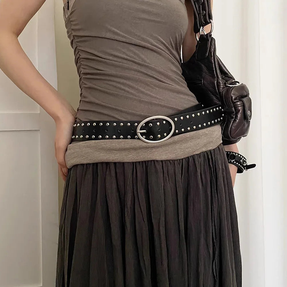 New Punk Belt For Women and Men tie-in Ladies' belt fashion personality Plus Size Rivet Belt Female senior black Jeans Waistband