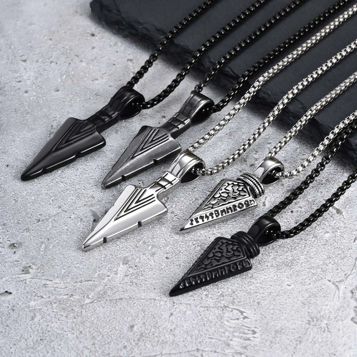 Vintage Viking Triangular Spearhead Necklace for Men,Stainless Steel Casting Triangular Arrow Pendant,Talisman Jewelry Gift
