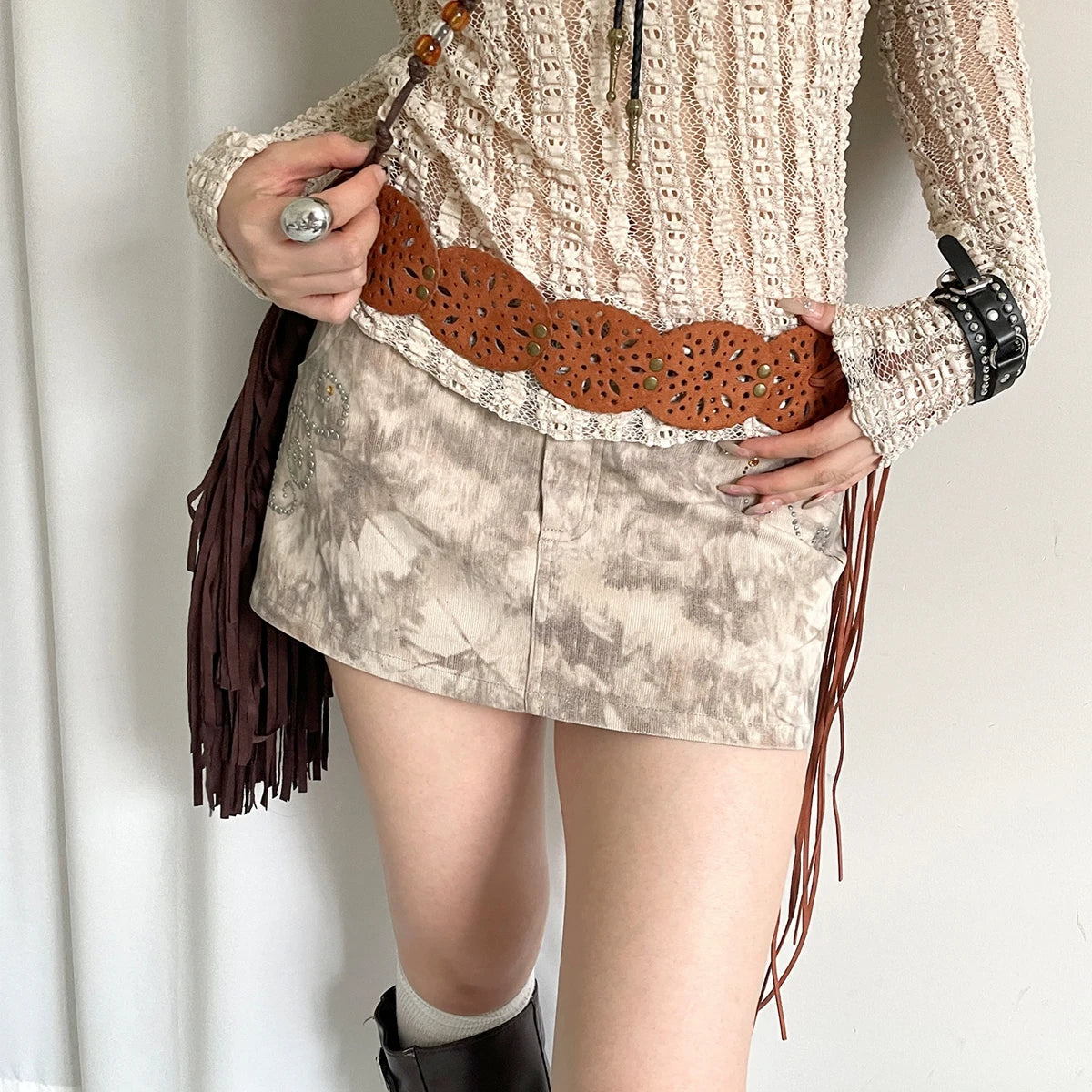 Retro Ethnic Brown Bohemian Wide Belt For Women With Skirt Coat Sweater and Jeans Oval Leather Rope Western Cowgirl Waist Chain