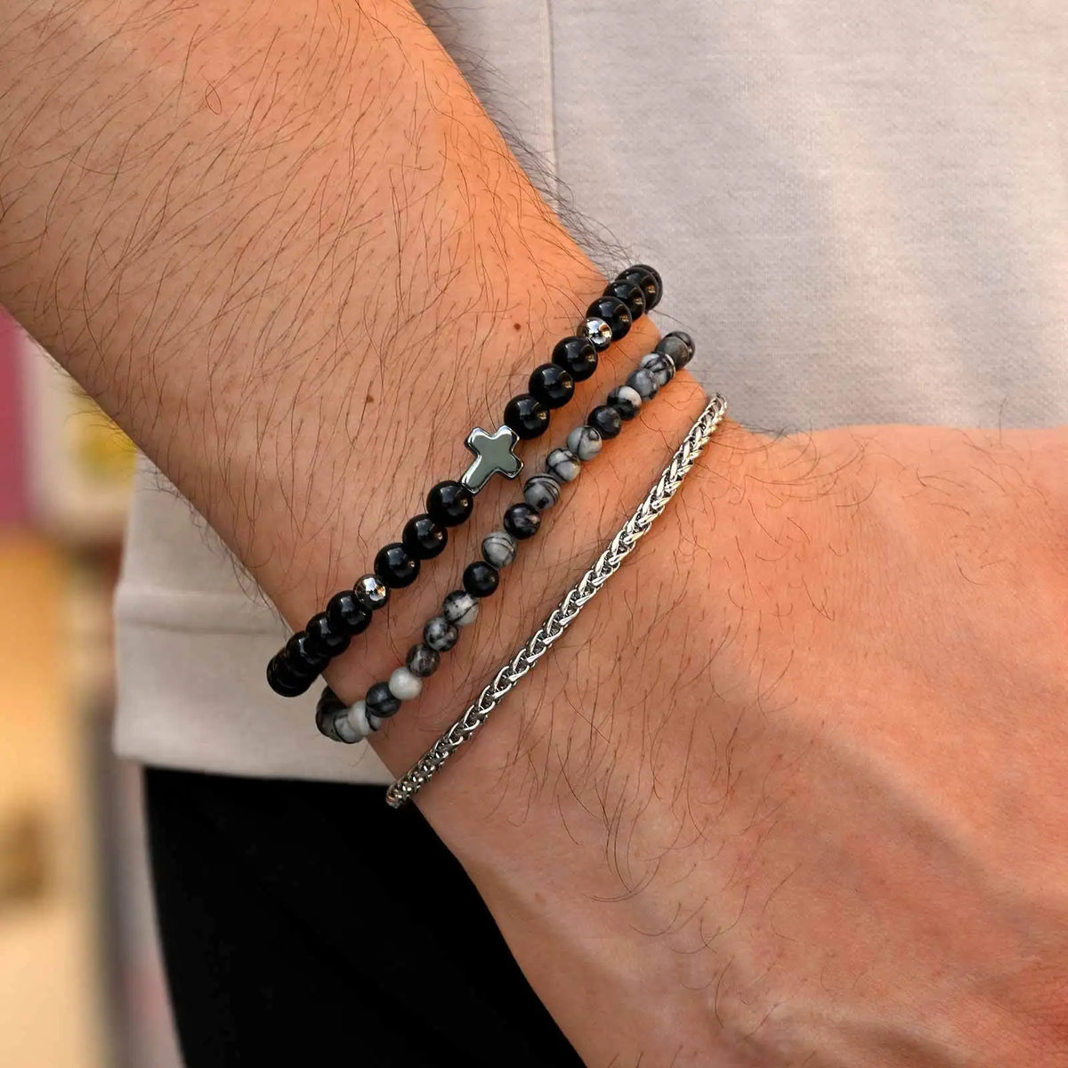 PENDRA Cross Beaded Bracelet