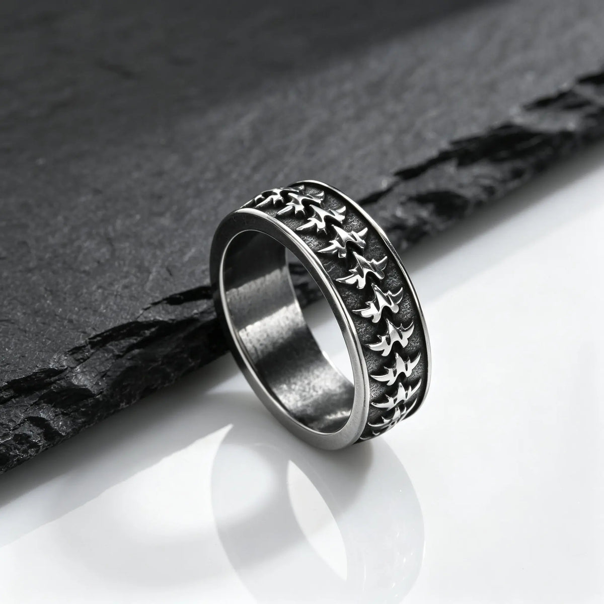 Dragon Spine Ring for Men,Stainless Steel Vintage Punk Biker Band Ring,Gothic Statement Jewelry