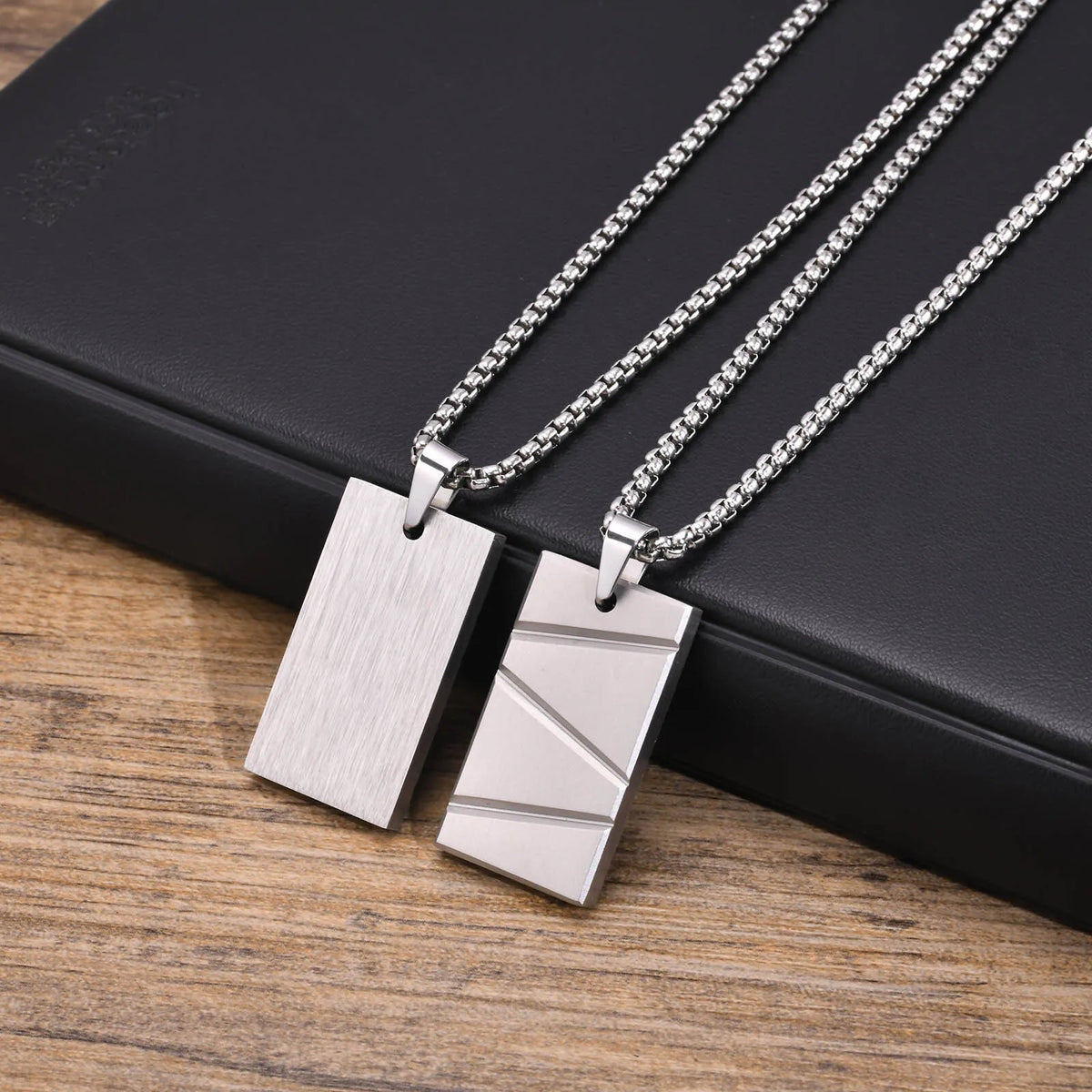 Stylish Mens Pendant Necklace,Stainless Steel Dog Tag Necklaces,Trendy Jewelry Gifts for Husband Father Son BBF