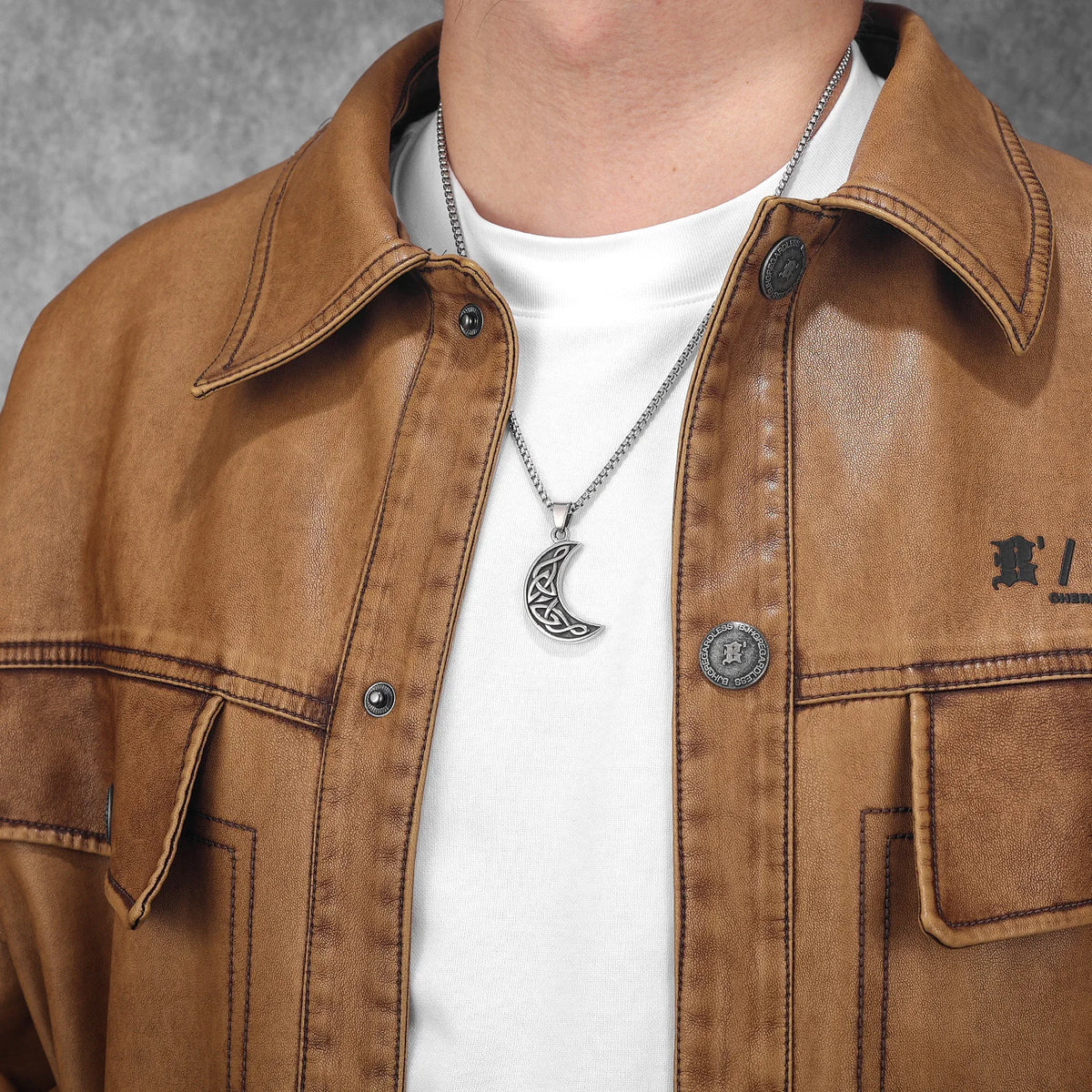 PENDRA Tavzane Viking Rune Necklace