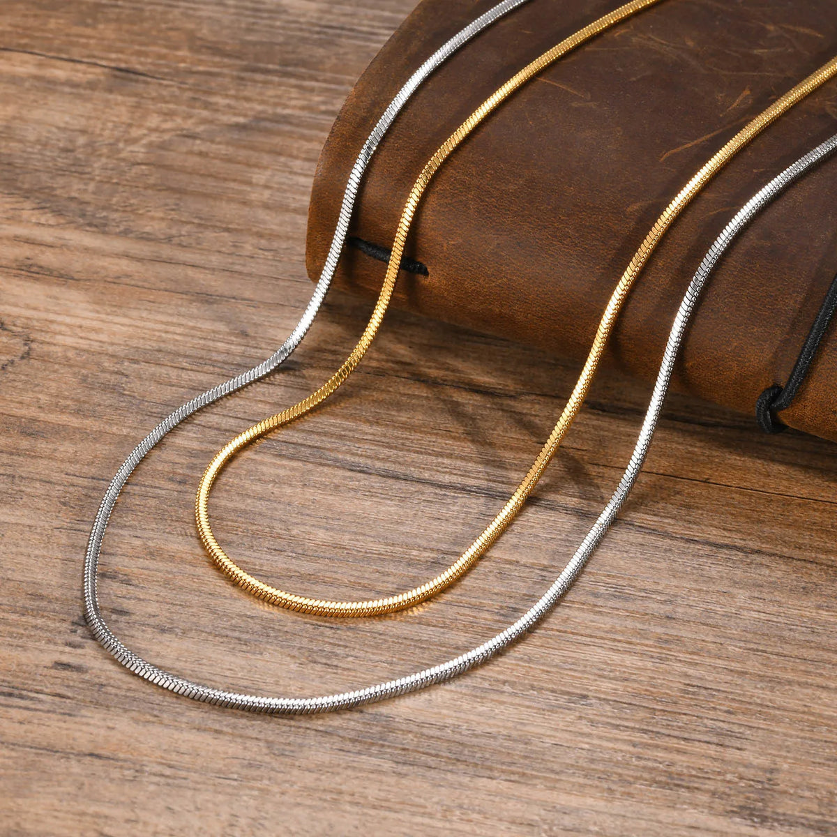 PENDRA Snake Gold Flat Chain Necklace