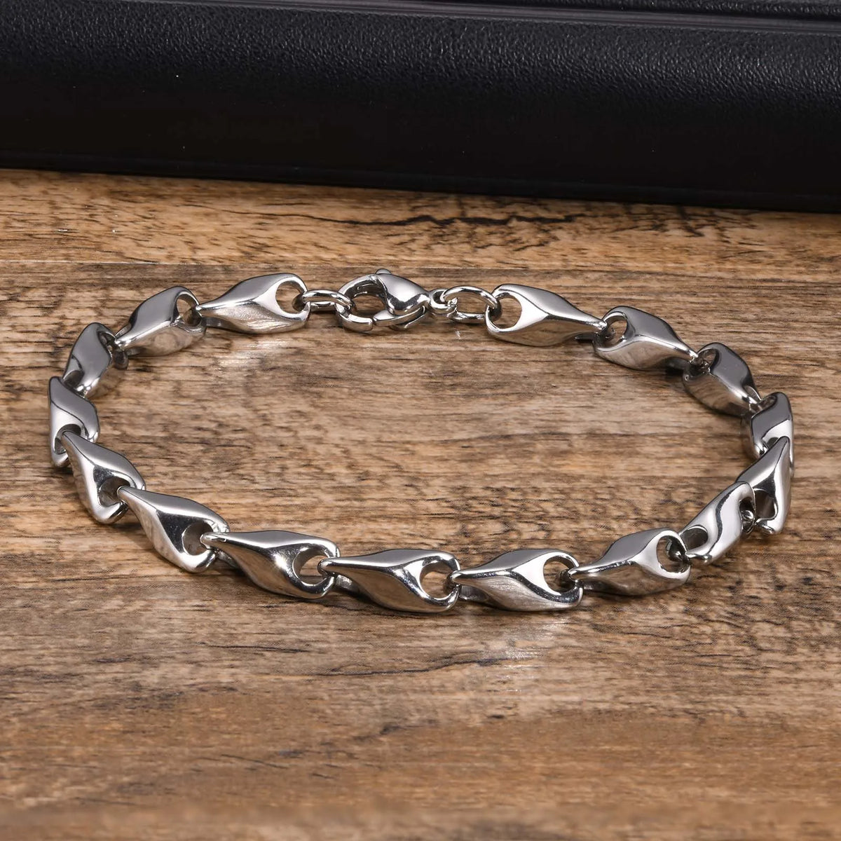6.4mm Wide Link Chain Bracelets for Men, New Fashion Waterproof Stainless Steel Chains Wristband Gift for Him Jewelry